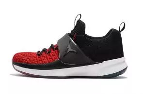 nike jordan trainer 2 st prem flyknit black red